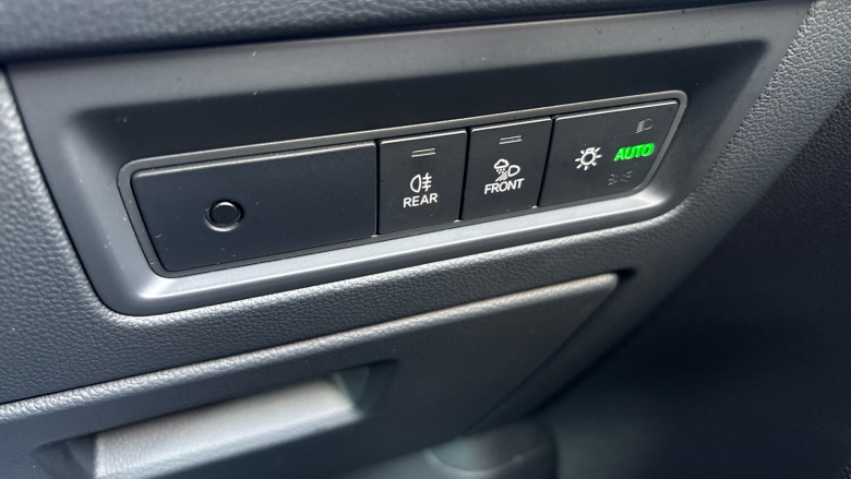 Volkswagen Touareg 3.0 V6 TDI 4Motion R-Line Tech 5dr Tip Auto Diesel Estate